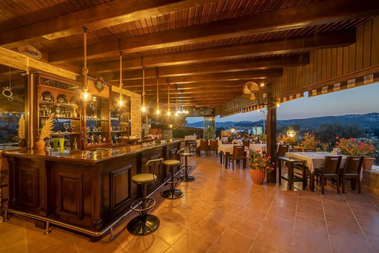 Queen Boutique Hotel Bitez