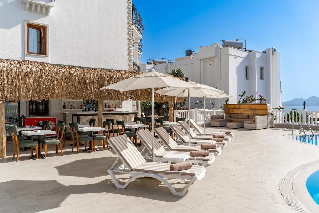 Queen Boutique Hotel Bitez 2*,  Turcja